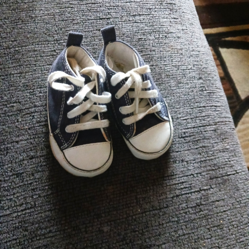 Baby converse